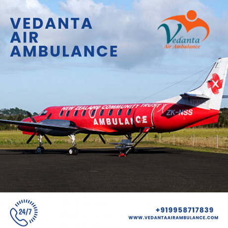 with-medical-professionals-choose-vedanta-air-ambulance-services-in-siliguri-big-0