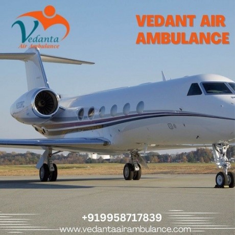 select-the-world-class-transportation-through-vedanta-air-ambulance-service-in-udaipur-big-0